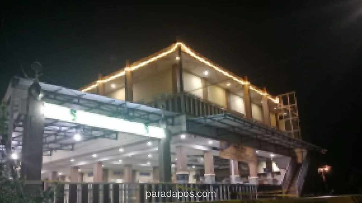 Ledakan Guncang Masjid di Jember Saat Tarawih, Satu Orang Dibawa ke RS