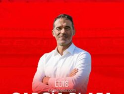 Sevilla FC Tunjuk Luis Garcia Plaza untuk Selamatkan Tim dari Degradasi