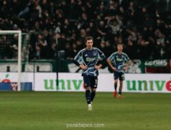 Ajax Amsterdam Tumbang di Kandang Groningen, Maarten Paes Kebobolan Tiga Gol