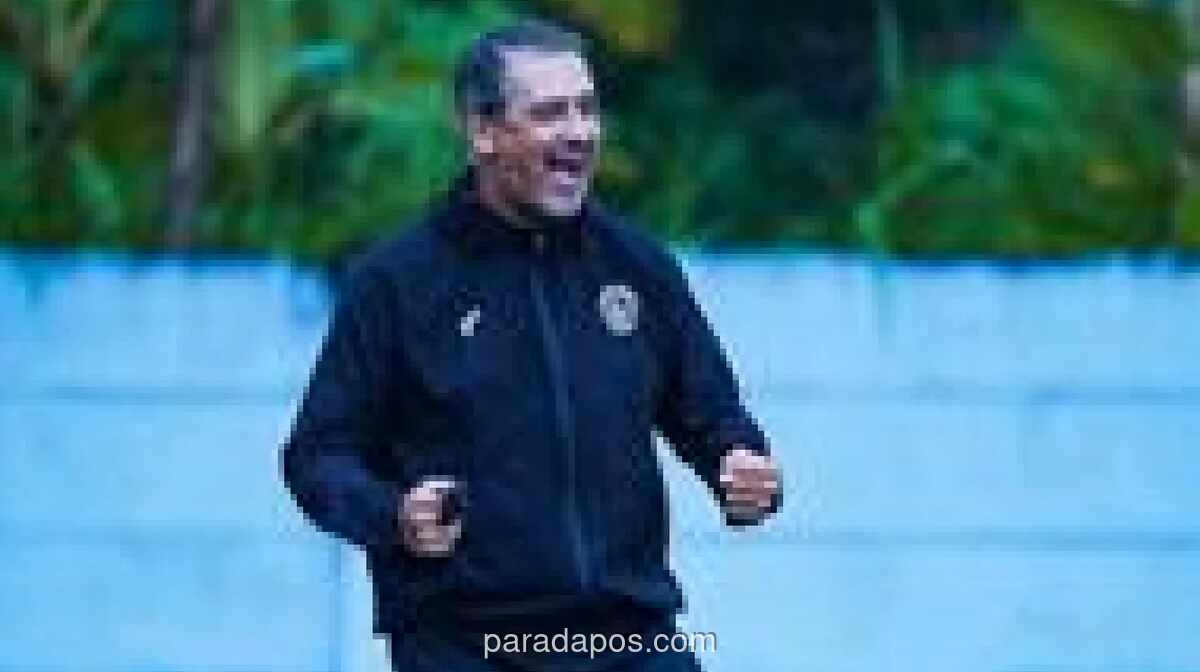 Marcos Santos Selesaikan Tahun Debut Penuh Tantangan di Arema FC