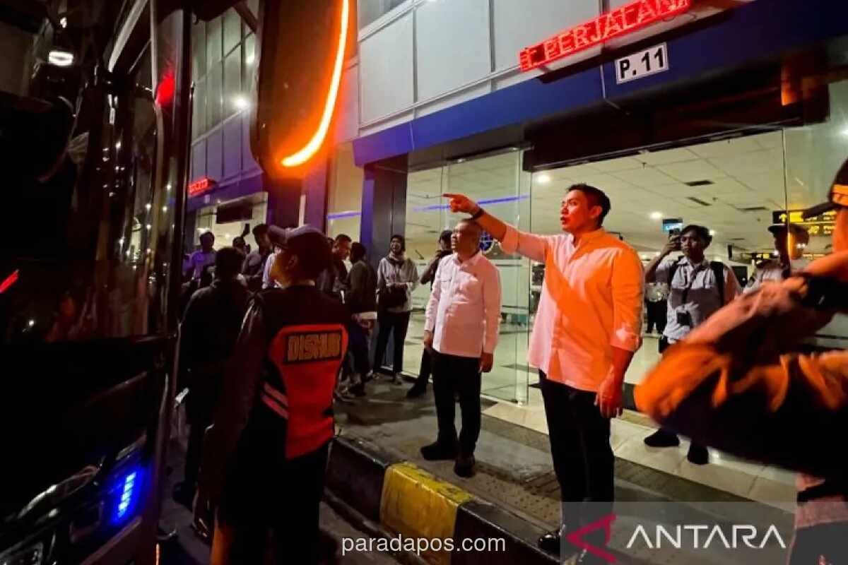 Menhub dan Seskab Pantau Arus Balik Lebaran, Kondisi Secara Keseluruhan Lancar