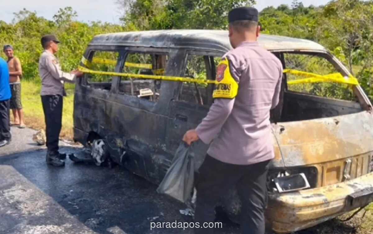 Mobil Angkutan Pemudik Hangus Terbakar di Buton Tengah, Sopir dan Penumpang Selamat