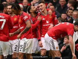 Manchester United Kukuhkan Posisi Ketiga Usai Kalahkan Aston Villa 3-1
