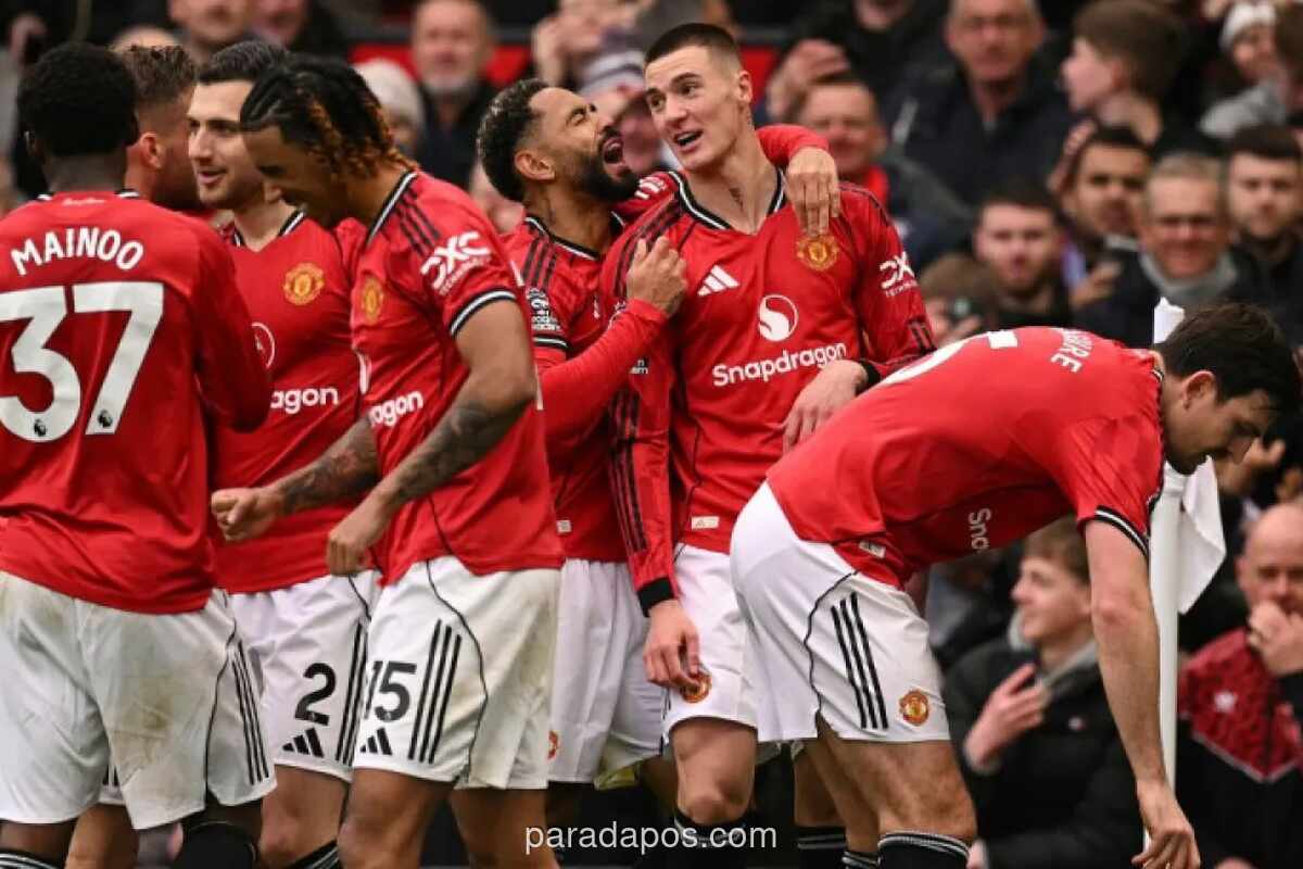 Manchester United Kukuhkan Posisi Ketiga Usai Kalahkan Aston Villa 3-1