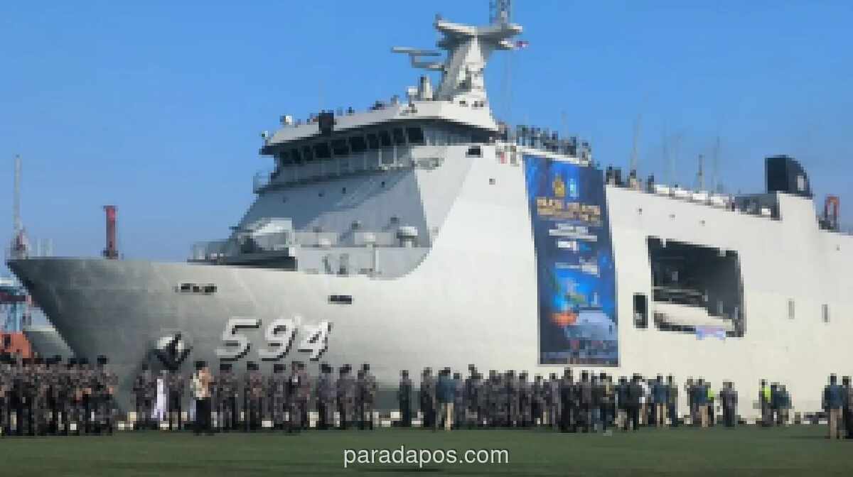 TNI AL Kerahkan KRI Semarang-594 untuk Angkut Pemudik ke Bangka Belitung Gratis