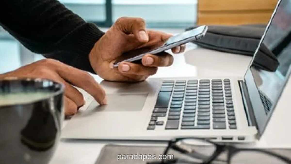 Anggota DPR Ingatkan WFH Jumat Berisiko Picu Libur Panjang dan Gagalkan Penghematan BBM