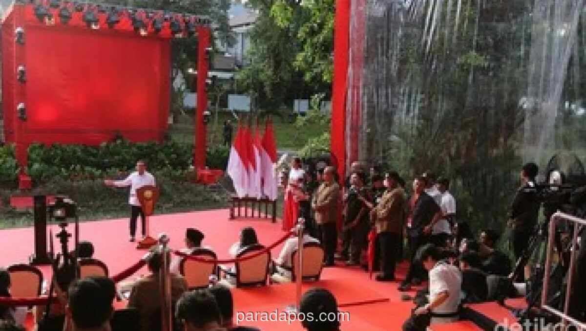Gubernur DKI Imbau Pengunjung Taman Bendera Pusaka Beralih ke Transportasi Umum