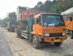 Polda Sumut Sita Dua Ekskavator dalam Operasi Tambang Emas Ilegal di Mandailing Natal