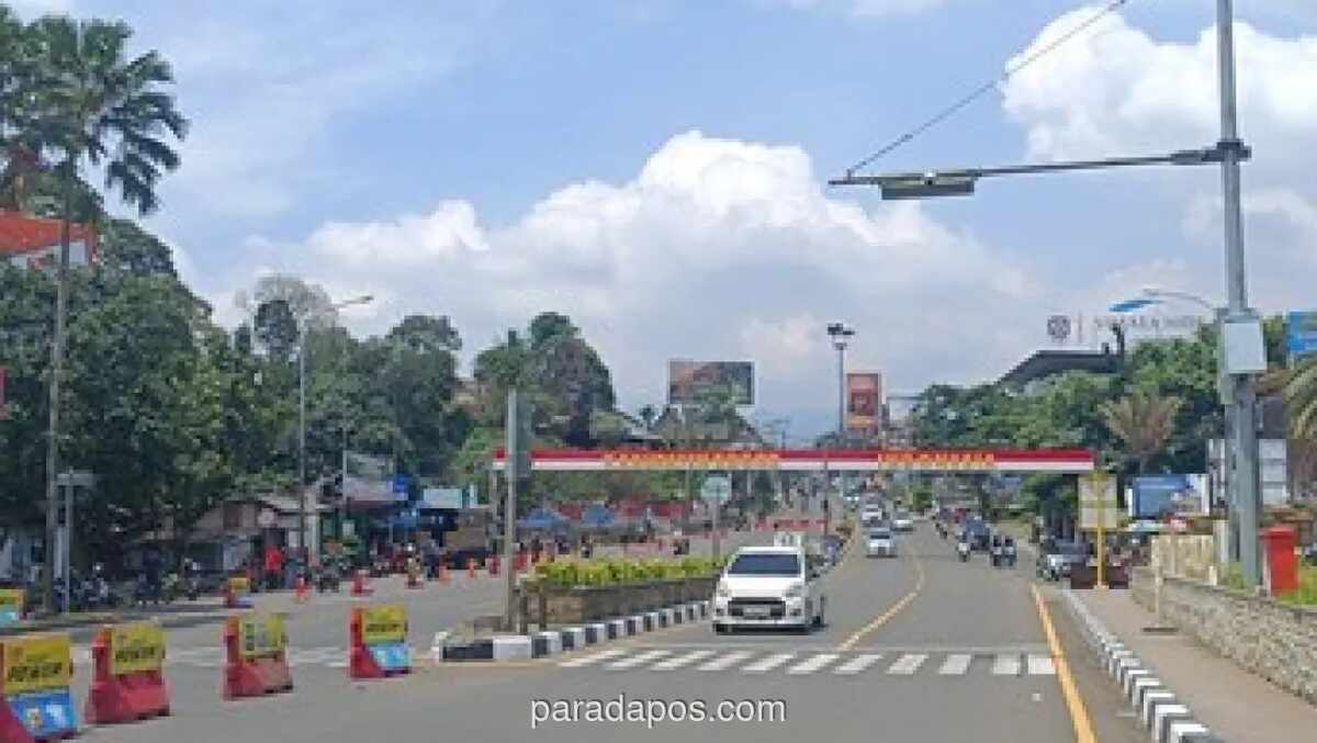 Sistem Satu Arah Puncak-Jakarta Berlaku 9 Jam Akibat Padatnya Arus Balik dan Wisatawan