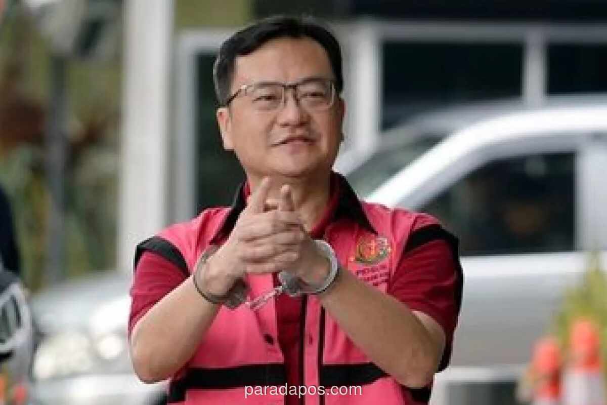 OJK Larang Seumur Hidup Benny Tjokro dari Pasar Modal