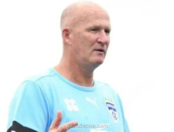 Simon Grayson Resmi Jadi Asisten Pelatih Timnas Indonesia