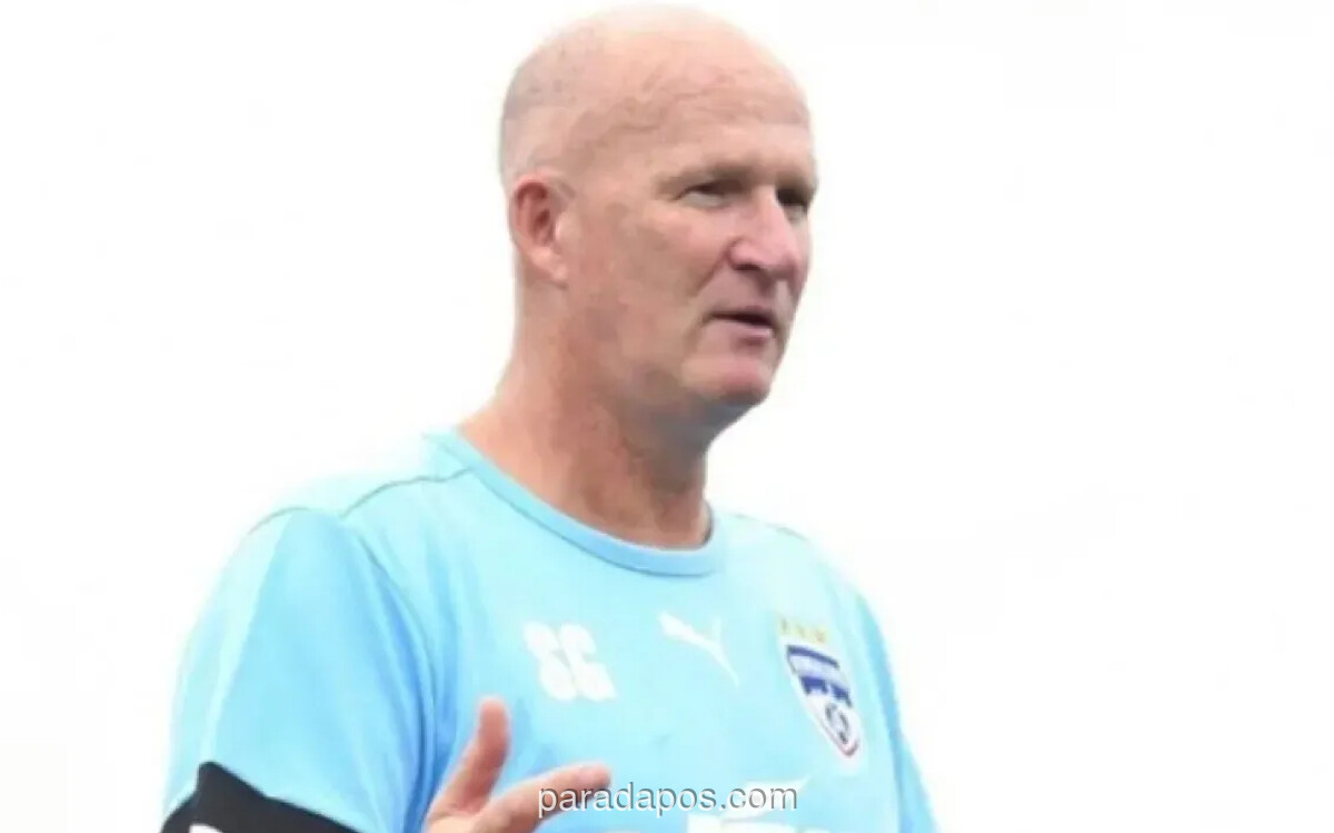 Simon Grayson Resmi Jadi Asisten Pelatih Timnas Indonesia