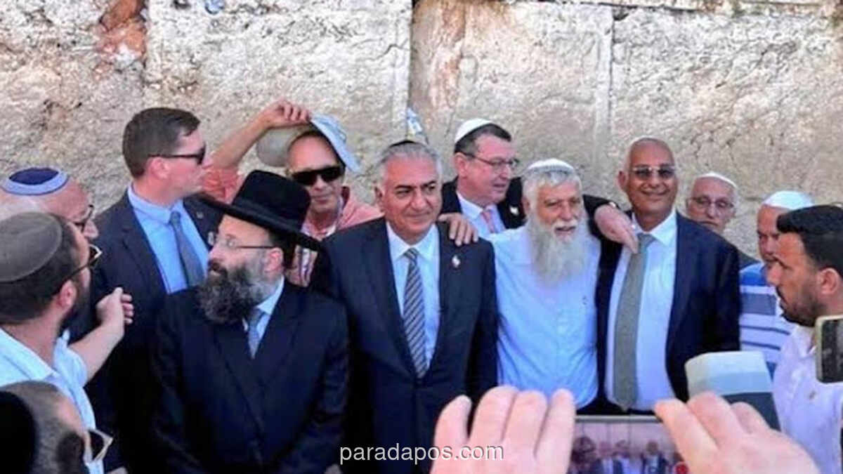 Rekaman Prank Ungkap Seruan Reza Pahlavi untuk Serangan Militer ke Iran