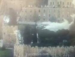 Rudal Iran Jatuh Dekat Kompleks Al-Aqsa di Hari Idulfitri