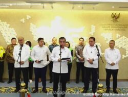 Pemerintah Tegaskan THR Wajib Dibayar Penuh Tujuh Hari Sebelum Hari Raya