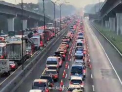 Tol Jakarta–Cikampek KM 48 Padat Merayap