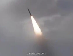 Iran Luncurkan Serangan Rudal Skala Besar ke Israel, Sirene Peringatan Berbunyi di Tel Aviv