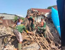 Atap Rumah Roboh Diterjang Hujan Deras di Kediri, Tidak Ada Korban Jiwa