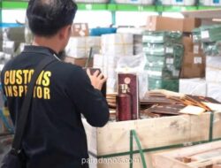 Bea Cukai Tanjung Perak Ungkap Miras dan Kosmetik Ilegal di Impor Jalur Merah