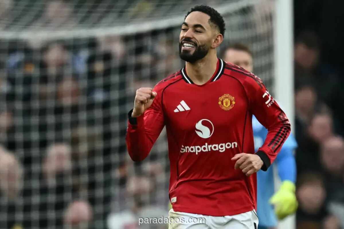 Manchester United Kalahkan Brentford 2-1, Carrick Konfirmasi Cedera Pinggang Cunha
