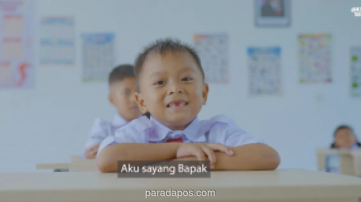 Mantan Pemulung Kini Bersekolah, Fikri (6) Sambut Hari Baru di Sumedang