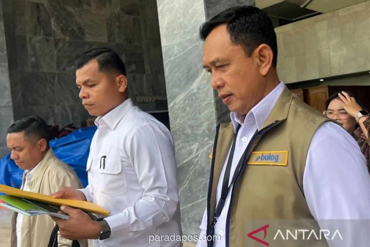 Bulog Pastikan Stok Kemasan Plastik untuk Beras Masih Aman