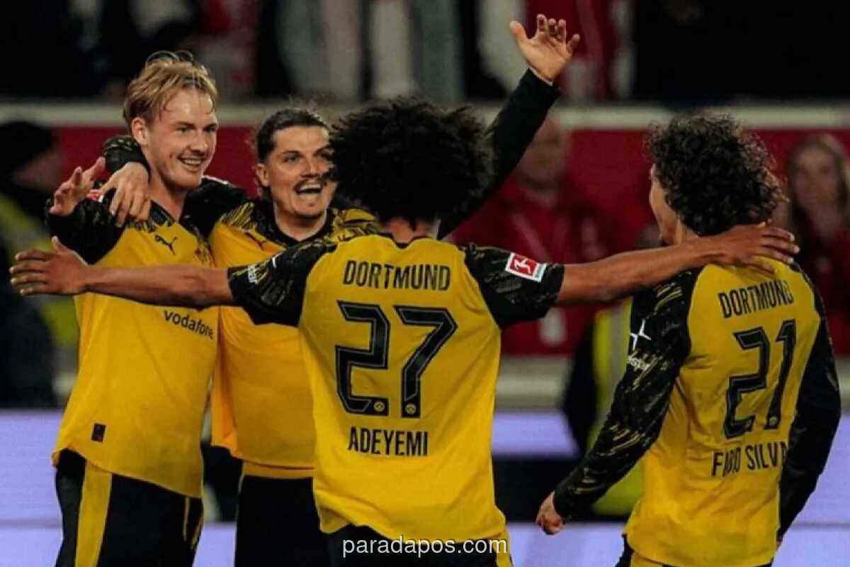 Drama Injury Time, Dortmund Kalahkan Stuttgart 2-0