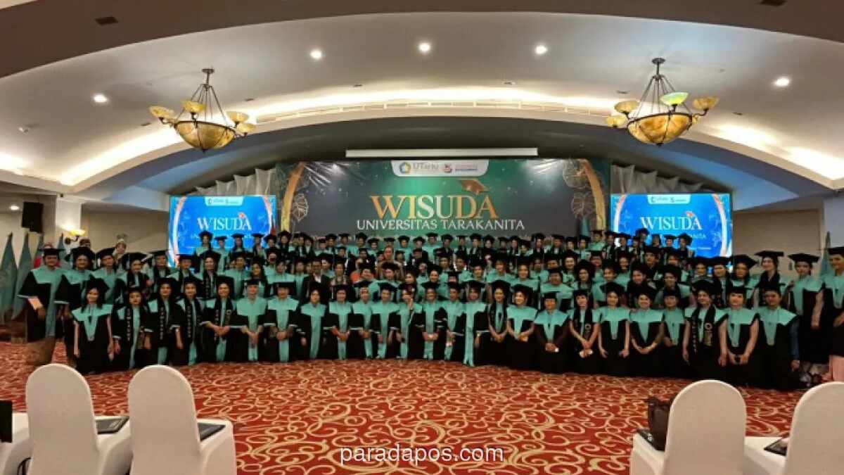 Universitas Tarakanita Gelar Wisuda Perdana Usai Transformasi dari STARKI