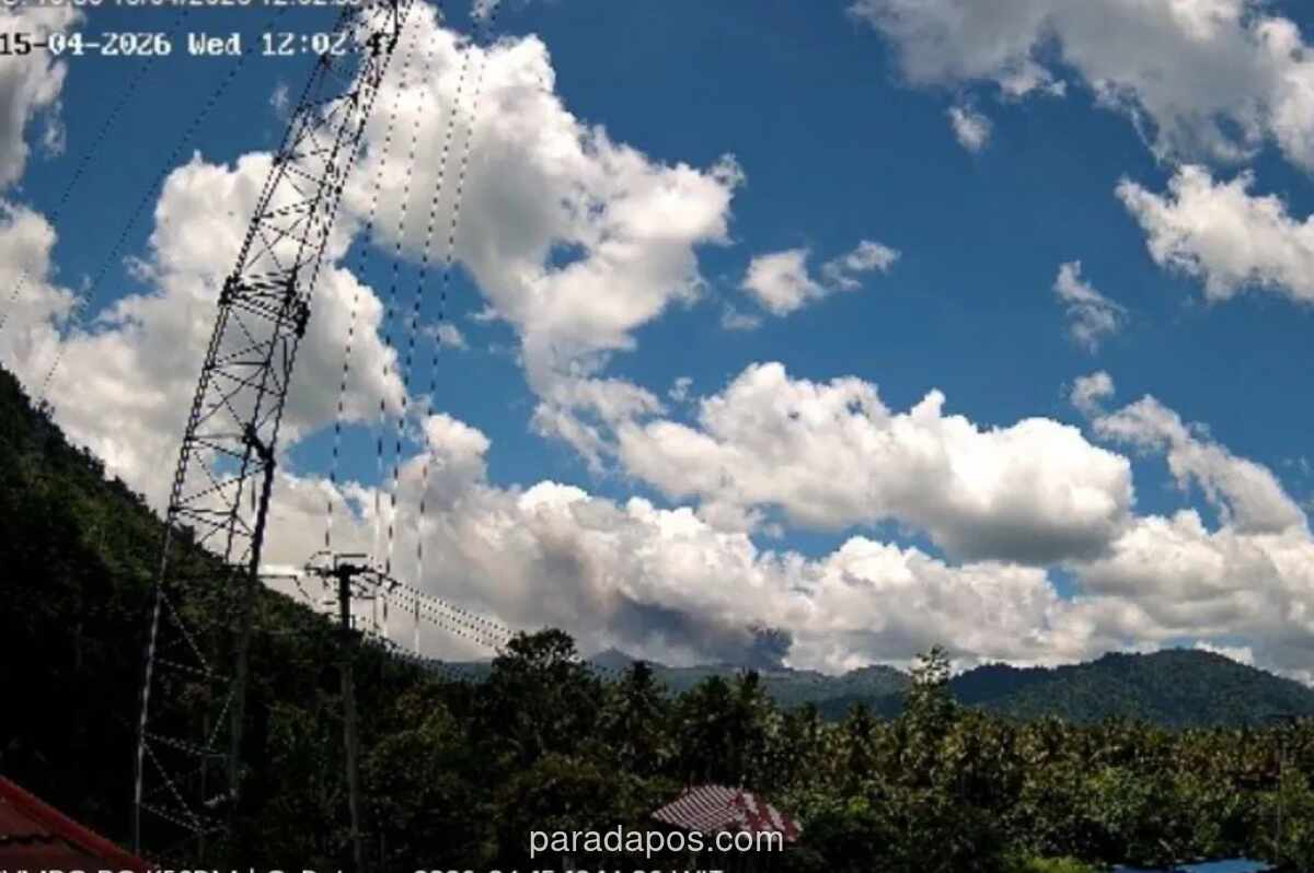 Gunung Dukono Erupsi, Kolom Abu Capai 700 Meter