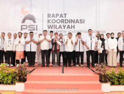 Raja Juli Lantik Pengurus PSI Jambi, Targetkan Jambi Jadi Kandang Gajah di Pemilu 2029