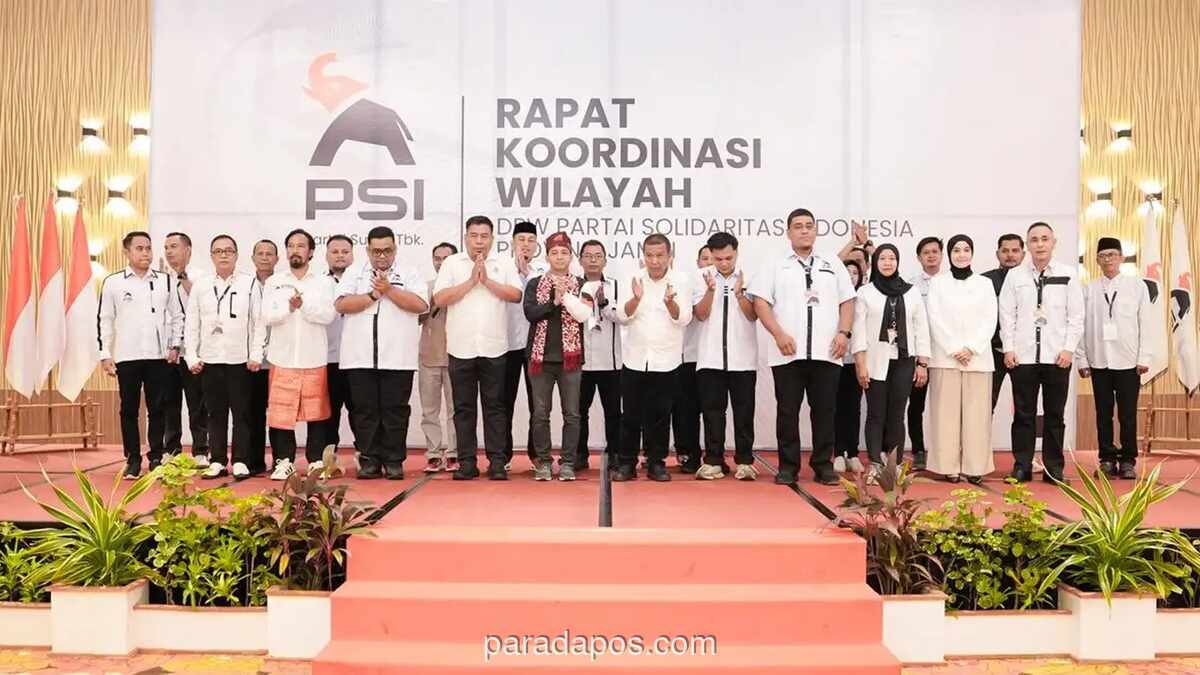 Raja Juli Lantik Pengurus PSI Jambi, Targetkan Jambi Jadi Kandang Gajah di Pemilu 2029