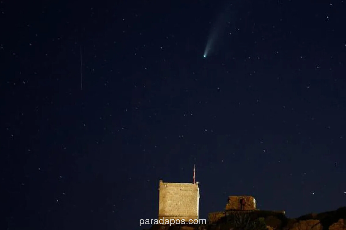 Fenomena Bola Api di Lampung dan Banten Teridentifikasi sebagai Sampah Antariksa