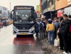 Lonjakan Penumpang Bus Trans Wibawa Mukti di Cikarang Imbas Kecelakaan KRL dan KA Argo Bromo