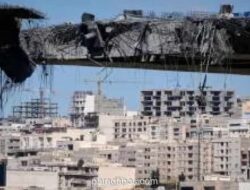 Iran Ancam Hancurkan Kapal Perang AS Jika Coba Kuasai Selat Hormuz