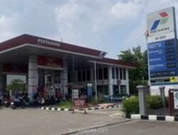 SPBU di Jagakarsa Kehabisan BBM Imbas Panic Buying, Pemerintah Tegaskan Harga Normal
