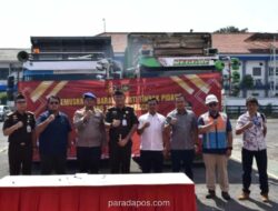 Kejari Tanjung Perak Musnahkan 100 Ton Pupuk Ilegal di Pasuruan