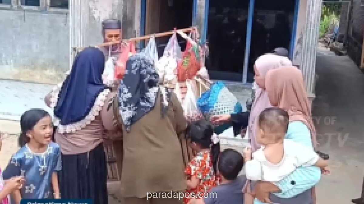 Penjual Sayur Keliling di Lampung Selatan Berangkat Haji setelah 20 Tahun Menabung Recehan