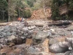 Longsor di Tanah Datar Bendung Sungai, Warga Hilir Siaga Banjir Bandang