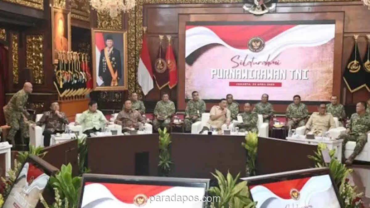 Menhan Sjafrie Kumpulkan Purnawirawan TNI Bahas Izin Lintas Udara untuk AS