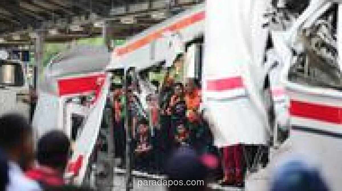 Polda Metro dan KNKT Selidiki Kecelakaan Beruntun Taksi, KRL, dan KA Argo Bromo Anggrek