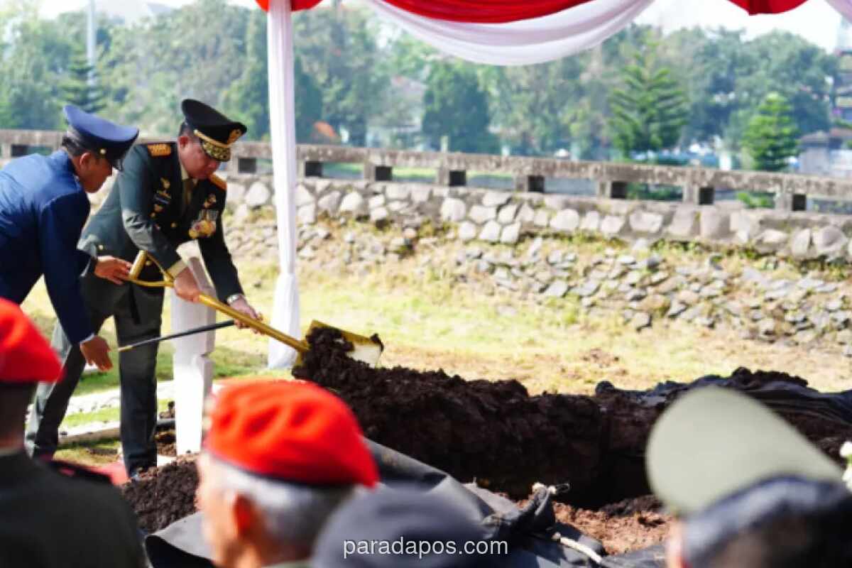 TNI Beri Penghormatan Militer Penuh kepada Tiga Prajurit Gugur di Misi PBB Lebanon