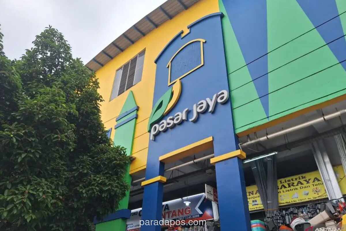 Revitalisasi Pasar Santa Rampung, Pedagang Rasakan Lonjakan Pengunjung Setiap Hari