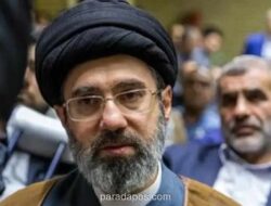 Pemimpin Tertinggi Iran Peringatkan Rakyat soal Perang Psikologis AS dan Israel