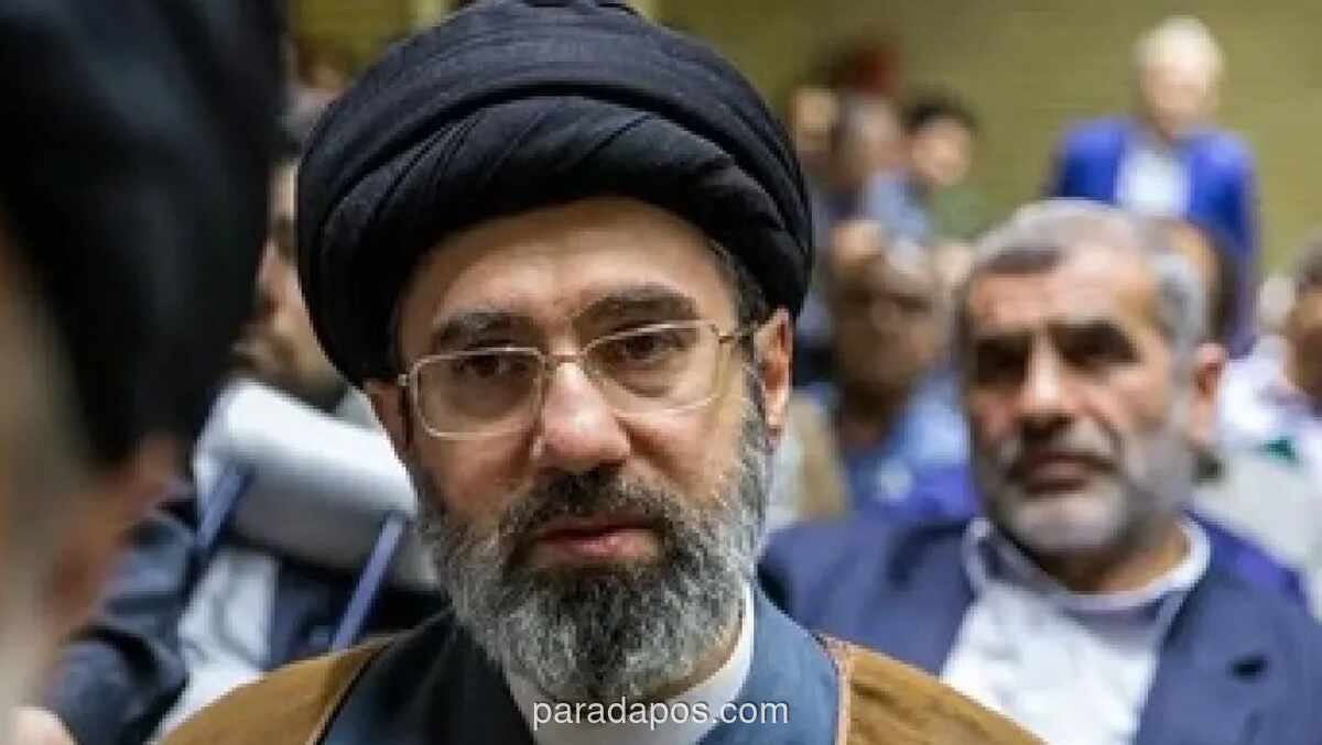 Pemimpin Tertinggi Iran Peringatkan Rakyat soal Perang Psikologis AS dan Israel