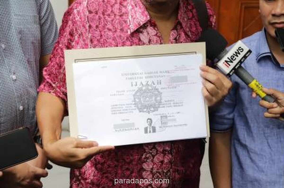 Polda Metro Jaya Lakukan Uji Forensik Ijazah Jokowi di Puslabfor Polri