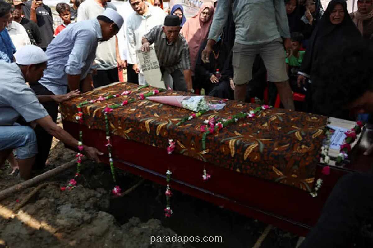 Duka di Balik Pemulihan: 16 Korban Tewas dalam Tabrakan KA Argo Bromo Anggrek dan KRL di Bekasi