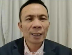 Rismon Tarik Diri dari Kasus Ijazah Jokowi, Siap Berdebat dengan Roy Suryo dan Dokter Tifa