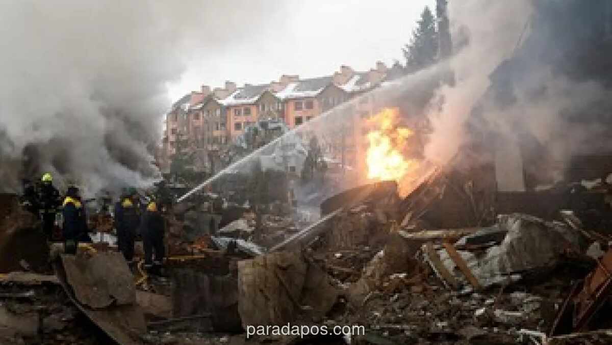 Rusia Lancarkan Serangan Udara Siang Hari, 14 Tewas Jelang Paskah