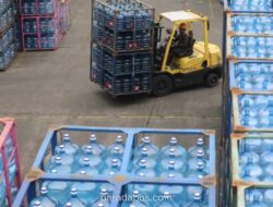 Industri AMDK Tertekan, Harga Bahan Baku Plastik Melonjak Dua Kali Lipat