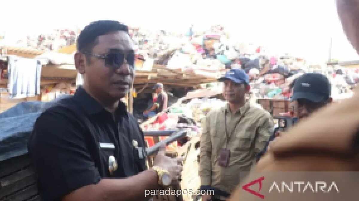 Pemkab Bekasi Tutup TPA Ilegal di Desa Sriamur Usai Keluhan Warga